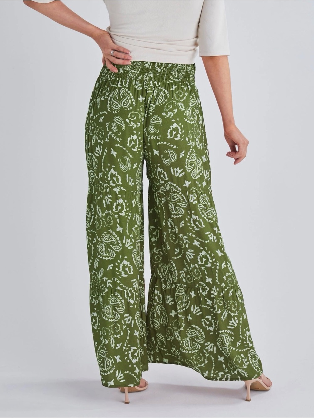 💚 NEW Rosie Wide Leg Green Paisley embroidery  Print Pants